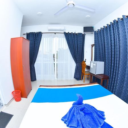 Nebula Residence Negombo Kültér fotó